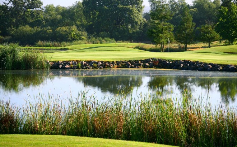 things to do in Windsor Golf club